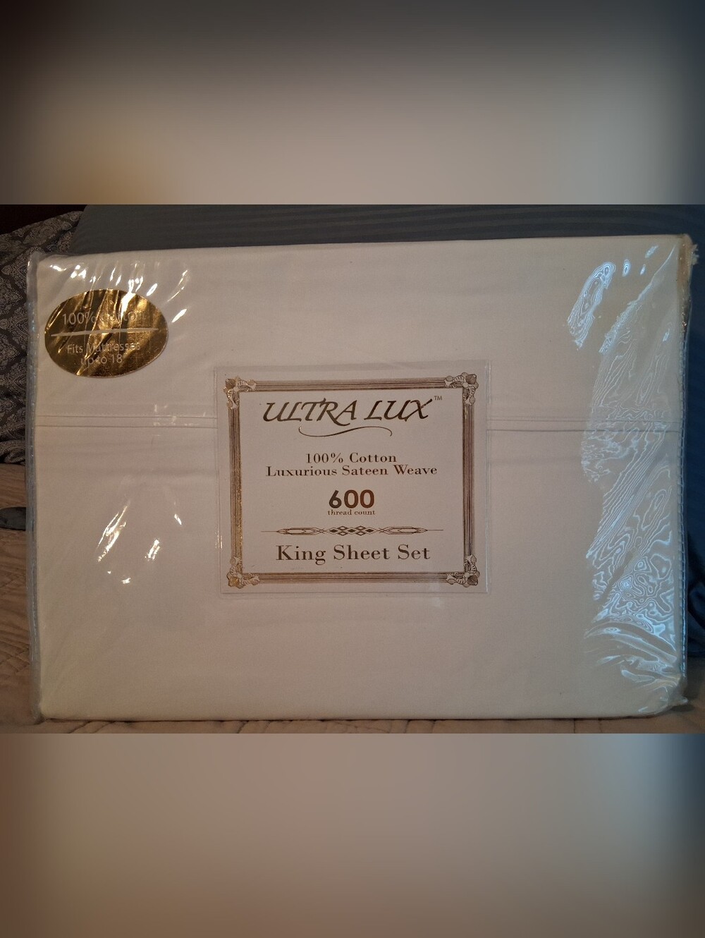 NWT Ultra Lux 100% Cotton Luxurious Sateen Weave White 600-Thread King Sheet Set